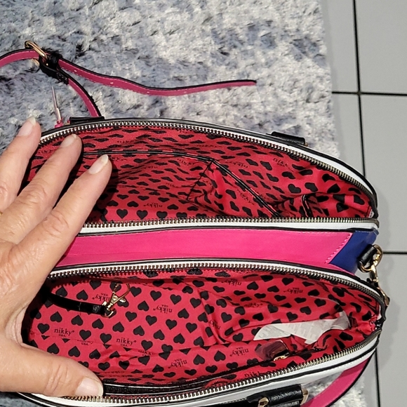 Nicole Lee: Nickky Take Me Out medium size purse.. - Picture 11 of 12